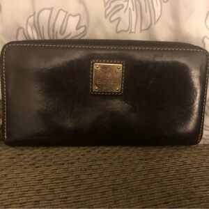 Vintage Dooney & Bourke Credit Card Coin Slot DB Wallet